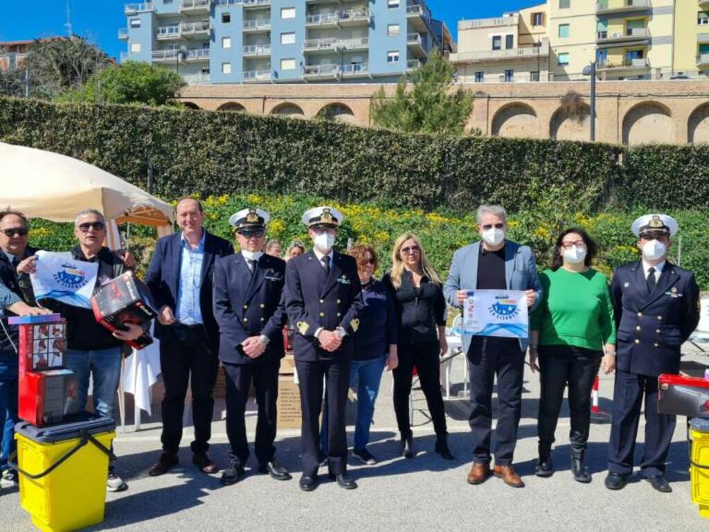 termoli sea cleaners consegna mastelli materiali