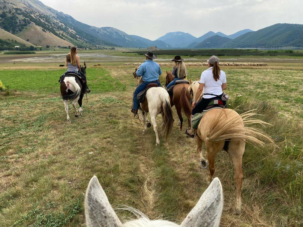 trekking cavallo matese