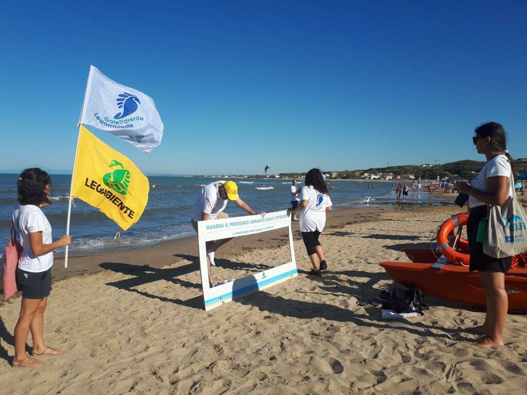 legambiente flash mob eolico off shore