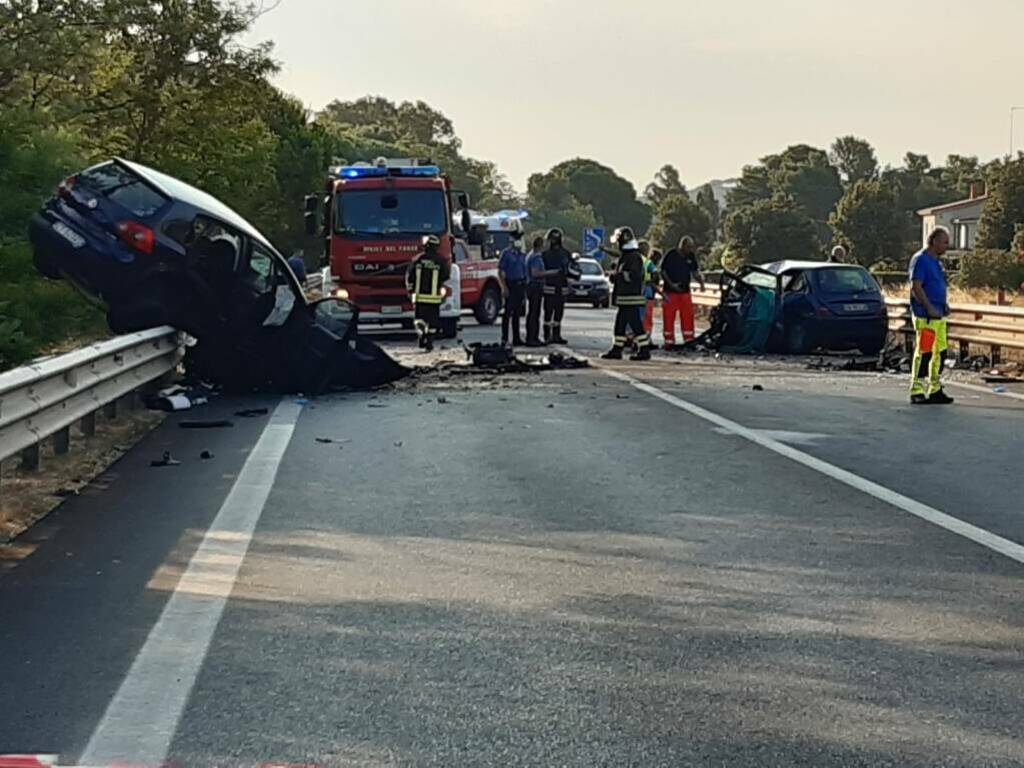 incidente mortale statale 16 petacciato