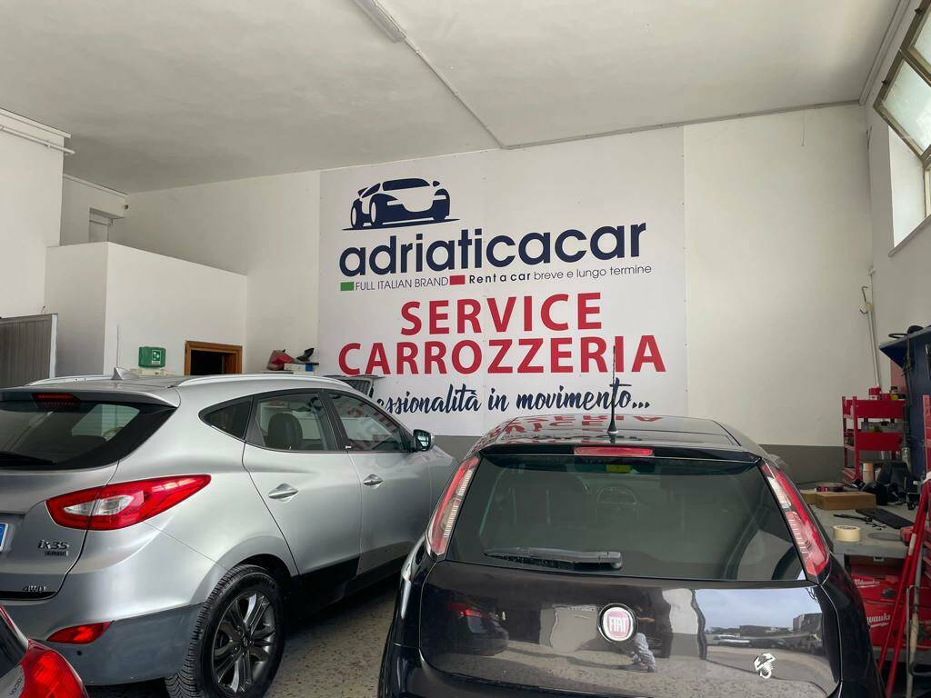 Carrozzeria finamore Adriatica car