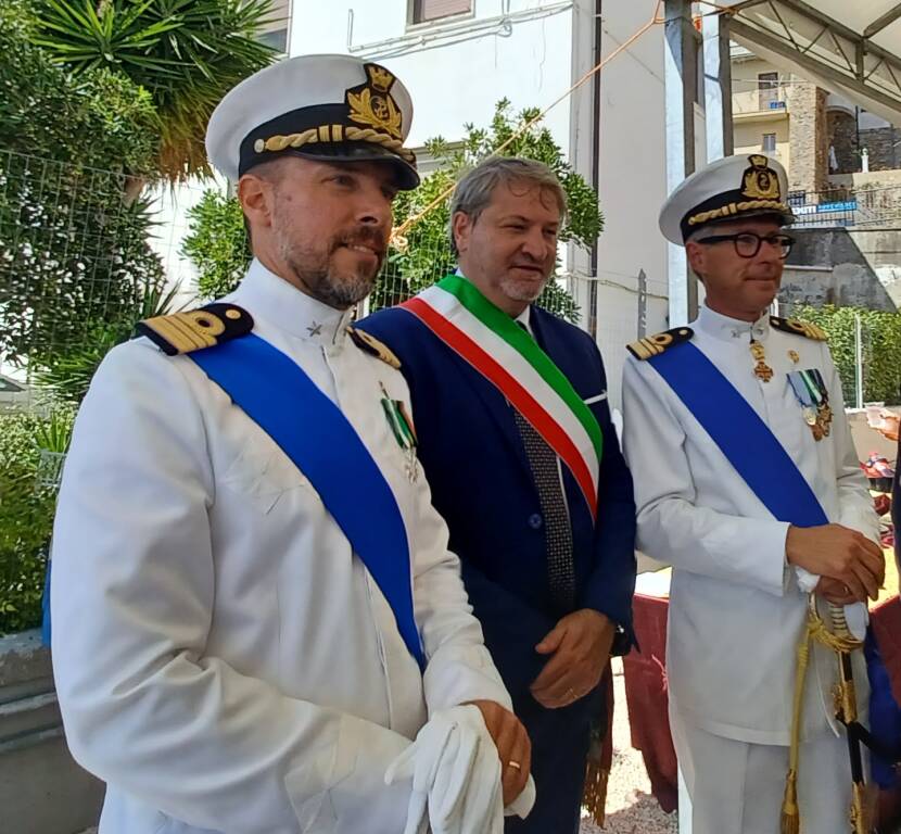 Mostacci Roberti Nacarlo Passaggio di consegne in Capitaneria