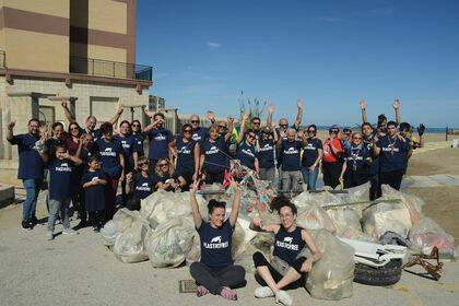 plastic free clean up campomarino