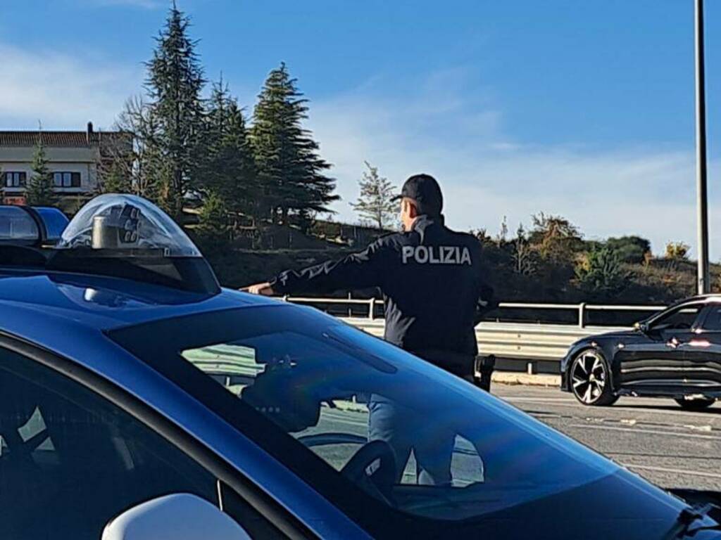 Polizia campobasso 