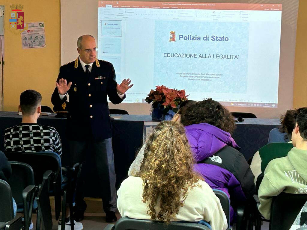 Polizia studenti Pertini