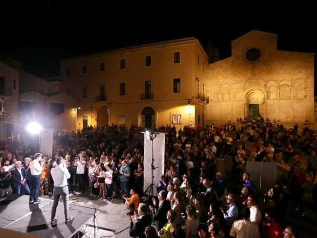 conte gravina piazza duomo